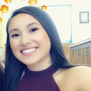 Meet your Posher, Viviana